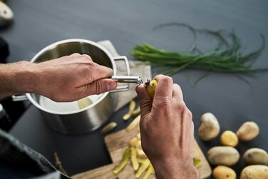 Овочечистка ZWILLING Pro вертикальна, 21 см, нержавіюча сталь, ергономічна ручка, срібляста