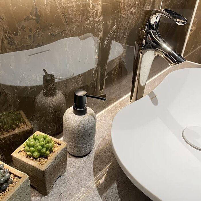 Набір дозаторів для мила та лосьйону, сірий колір. Підходить для ванної кімнати та кухні. Елегантний дизайн.