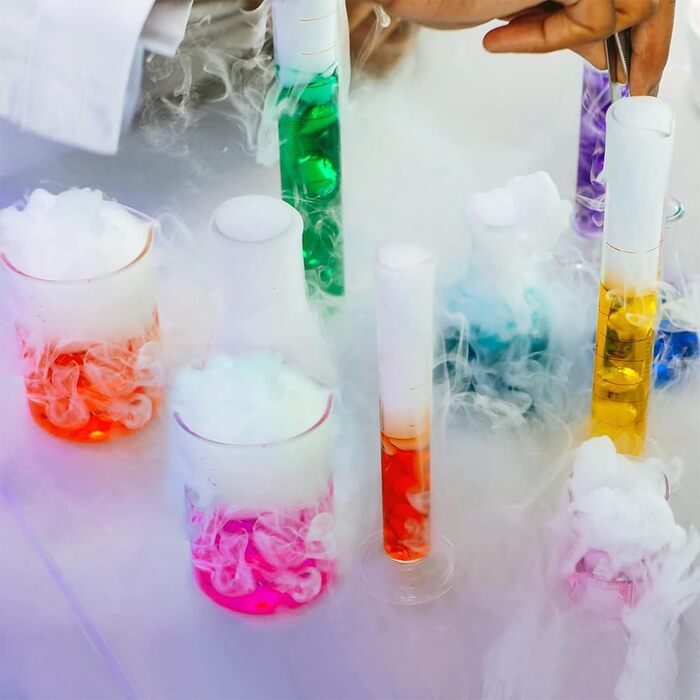 Beaker Glasses, Erlenmeyer Flasks, Measuring Cylinders Set, ZEEROQOLAB 4 Graduated Beakers, 3 Glass Measuring Cylinders with 3 Conical Flasks, with 3 Glass Pipettes, 2 Glass Stir Sticks, and 2 Wash Brushes