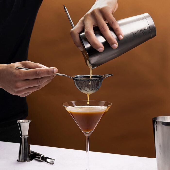 Набір для приготування коктейлів Navaris: шейкер, міксер та аксесуари (11 шт.) з рецептами - професійний барний аксесуар, чорний