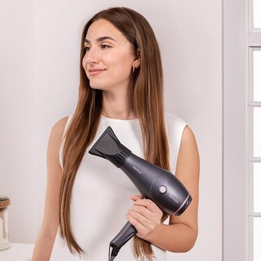Фен Cecotec Bamba IoniCare Harmony, 2600W, регулювання температури та швидкості, технологія HairCare, іони, 1.8м, 2 насадки, холодний струмінь, сірий