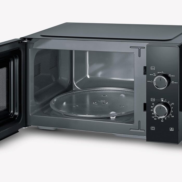 Мікрохвильова піч Severin 2-в-1 з грилем, 20 л, чорна, MW 7762. Плоский скляний стіл, 2 рівні, для кутового посуду, легке очищення
