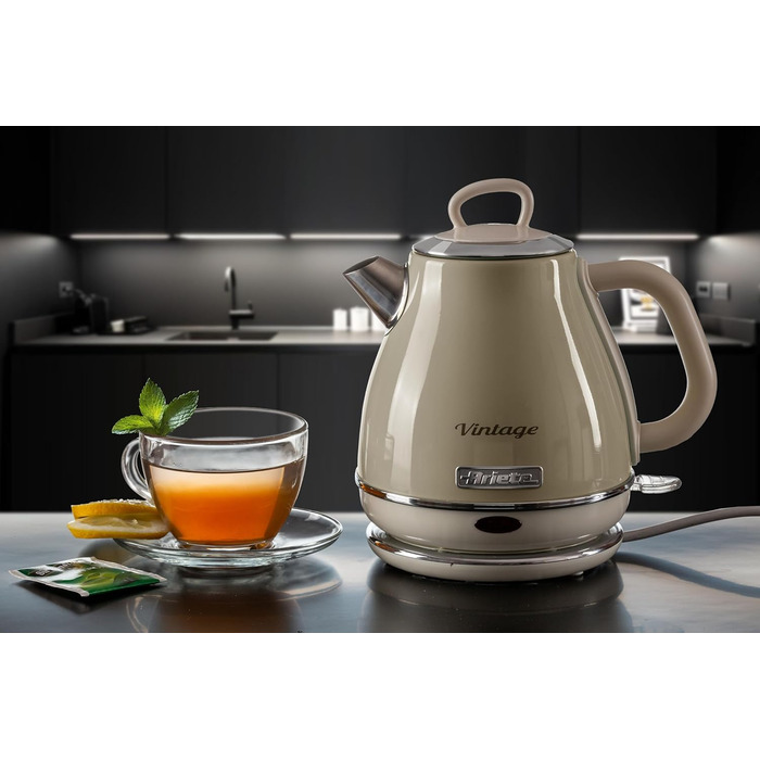 Електричний чайник Ariete Vintage 2868, Бежевий, 1 літр, 1600W, з бездротовим основанням, автоматичне відключення, нержавіюча сталь