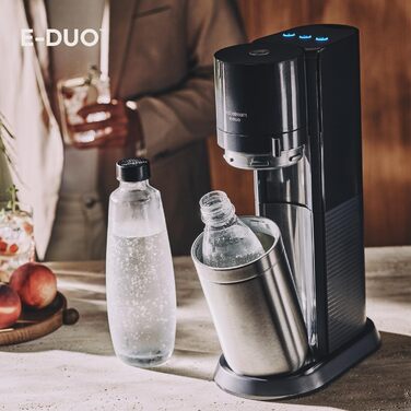 SodaStream E-DUO Titan Family Pack: Газоватор для води з CO2 циліндром та 4 пляшками (1L скло, 2x 1L пластик)