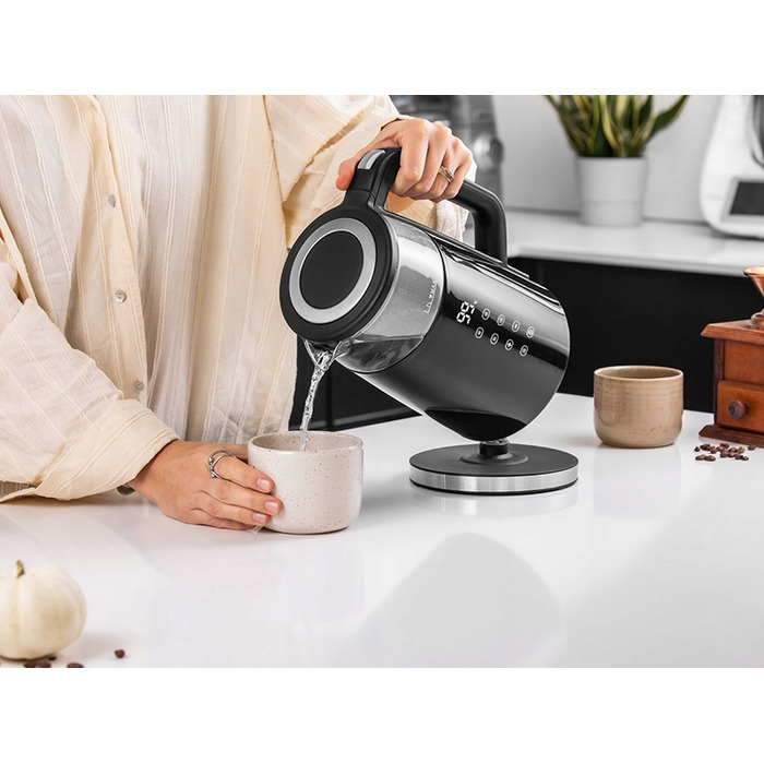 Електричний чайник Emavo з регулюванням температури, 2200 Вт, 1,7 л, чорний