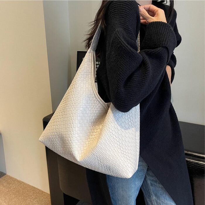 Жіноча плечова сумка з екошкіри бежевого кольору, велика місткість, Hobo сумка з ручкою (Vegan Leather Shoulder Bag)