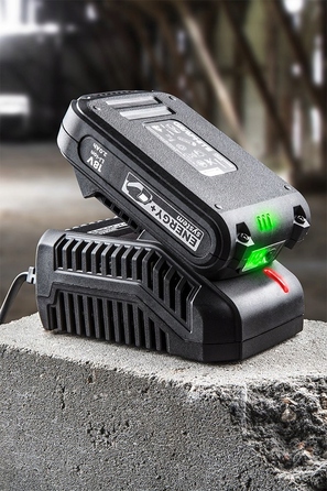 Акумуляторний підрівнювач для трави GRAPHITE 18V 25 см (без акумулятора) 58G030