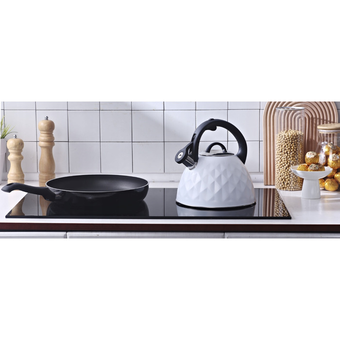 Класичний сталевий чайник Karl Hausmann, 3 л, чорний