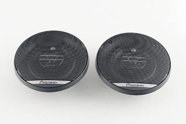 Автомобільні динаміки Pioneer TS-G1030F 3-смугові, 210 Вт, пара, чорні, для монтажу