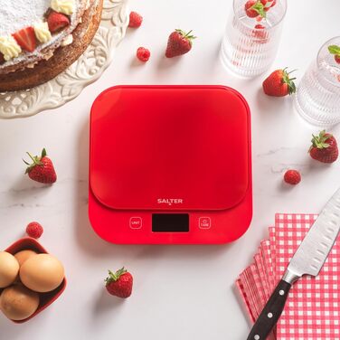 Цифрові кухонні ваги Salter British Bakes до 10 кг, точність 1 г, водонепроникні, з функцією тари та вимірюванням рідин, загартоване скло, червоні