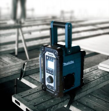 Радіо для будівельного майданчика Makita DMR112 з DAB+ та Bluetooth (7,2 В - 18 В, без акумулятора, без зарядного пристрою)