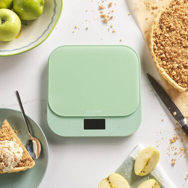 Цифрові кухонні ваги Salter British Bakes до 10 кг, точність 1 г, водонепроникні, платформа з загартованого скла, функція тари та вимірювання рідин (Зелений)