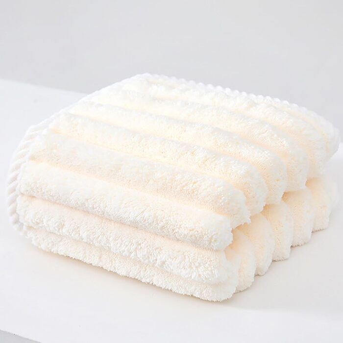 М'які рушники з мікрофібри SOFTBATFY, 4 шт., 35,6 x 76,2 см - для ванної, душу, спа (різні кольори)