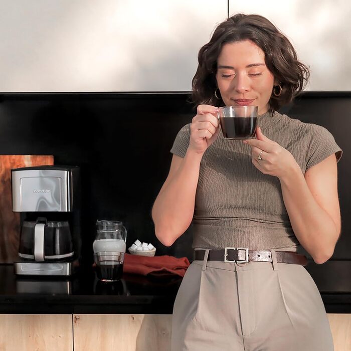 Кавоварка Cecotec Coffee 66 Smart Plus: програмована, 980W, 1,5л, сталь, LCD, 12 чашок