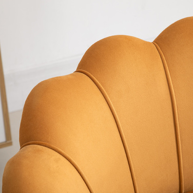 HOMCOM Shell-Shaped Upholstered Armchair Relaxing Chair with Metal Legs, Vanity Chair with Velvet-Look Fabric, for Bedroom Living Room, Yellow | Aosom