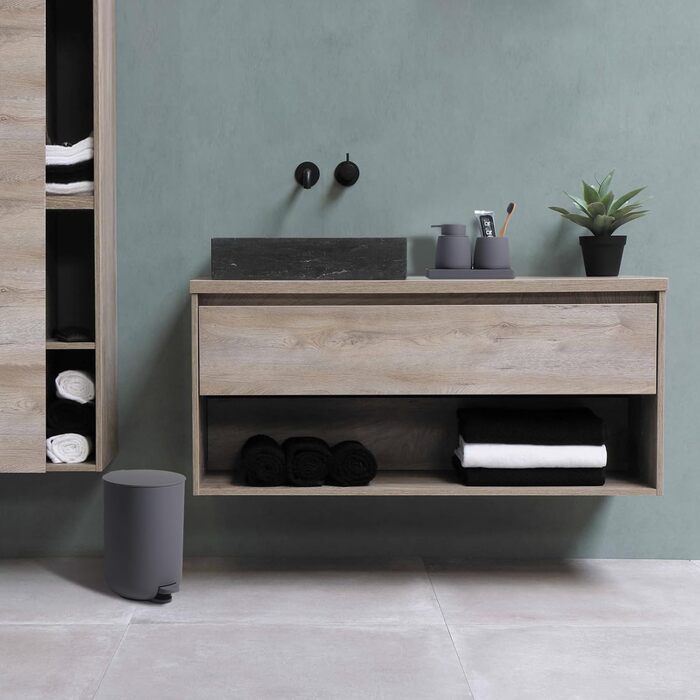 Набір аксесуарів для ванної кімнати: смітник 3л, тримач для зубних щіток, дозатор мила, тримач для туалетного паперу, щітка для унітазу та тримач, зелений, 5 шт.