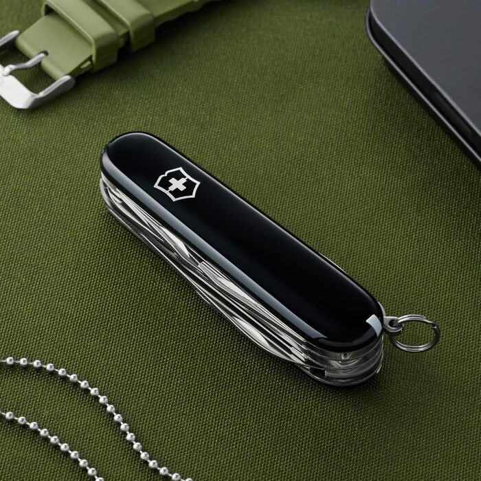 Мультитул Victorinox Huntsman: Швейцарський  ніж з 15 функціями, чорний