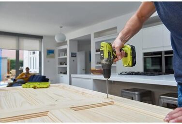 RYOBI 18V ONE+ акумуляторний дриль-шуруповерт R18DD3-0 (50Nm крутний момент, 2 швидкості, патрон 13 мм, LED-підсвічування, без акумулятора та зарядного пристрою)