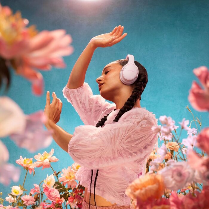 Навушники Bose QuietComfort бездротові з мікрофоном та шумозаглушенням, Bluetooth, Over-Ear, до 24 годин роботи від акумулятора, Limited Edition (квітково-рожевий)