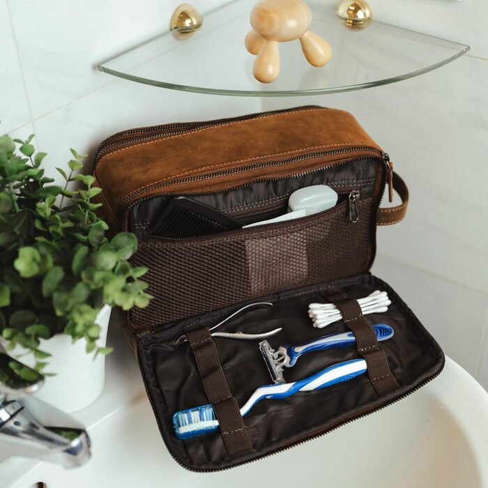 Чоловіча/Жіноча Туалетна Сумка Baur з Екошкіри, Коричнева | Культова Сумка з Місцем для Усього
