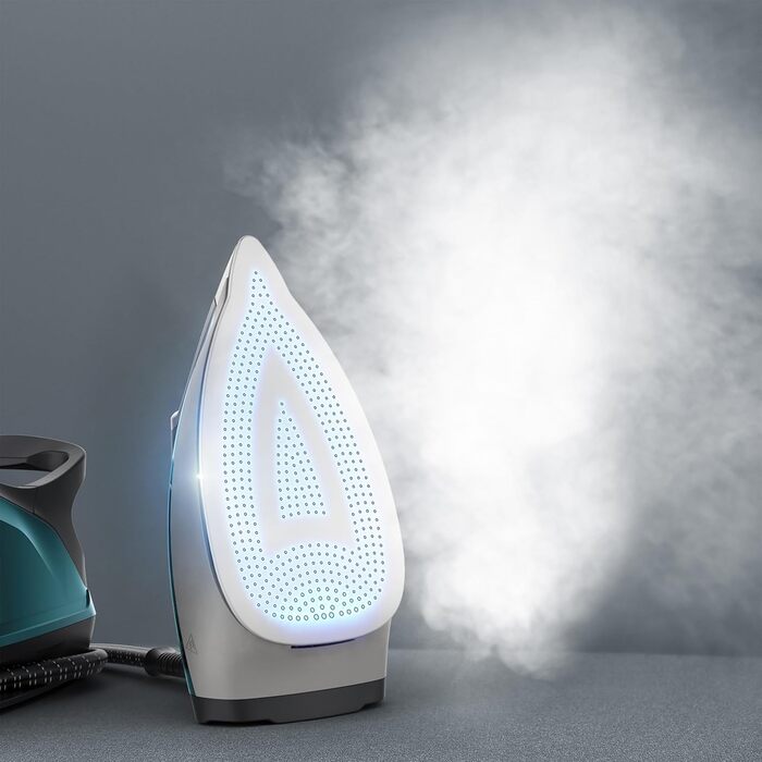 Станція парогенератора Rowenta Compact Steam Pro DG7621: 6,2 Bar, 310 г/хв, 1,1 л, компактний дизайн, блакитно-чорний