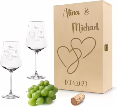Engraved Max Leonardo Wine Glasses Set of 2 with Wooden Box and Engraving for Him & Her. Only Love Matters. Personalized with Name & Date. Heart-Shaped Glass Leonardo Puccini 560ml