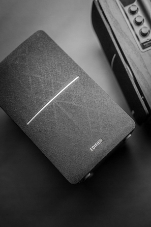 Комплект акустичних систем 2.0 Edifier R1280DB, 42 Вт, чорний