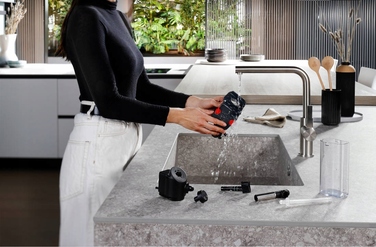 Автоматична кавомашина De'Longhi ECAM310.60.B, 1450 Вт, чорна