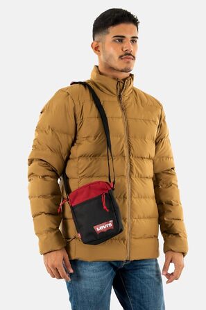 Жіноча міні-сумка крос-боді Levi's Mini Crossbody Solid (Red Batwing) червоного кольору