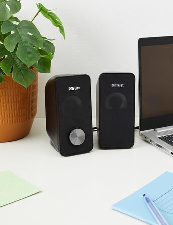 Комп'ютерна акустика Trust Arys 2.0: 28 Вт, USB, AUX, RGB, для ПК, ноутбука, смартфона
