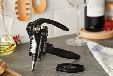 Le Creuset Professional Corkscrew Set with Matching Capsule Cutter, Wine Cork Removal, Black/Silver, Metal, LM250, 49005000000700