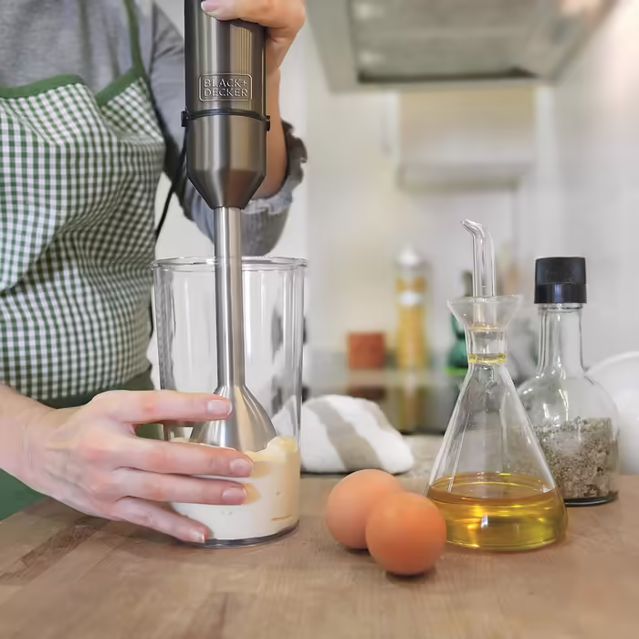 BLACK+DECKER | Immersion Blender | BXHBA1000E | Immersion Blender | 1000 Watt | 4 Accessories | 20 Modes 3 Accessories Single 1000W