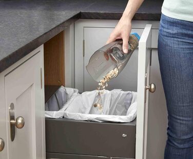 Акумуляторний пилосос ручний BLACK+DECKER Dustbuster 7.2V (NVC215W) - безмішковий, з насадкою та зарядним пристроєм
