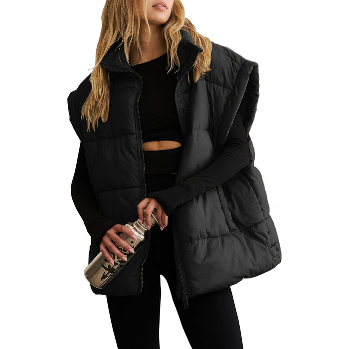 Жіноча зимова укорочена пухова жилетка. Легка, тепла, без рукавів, зі стійким коміром, з кишенями. Чорна