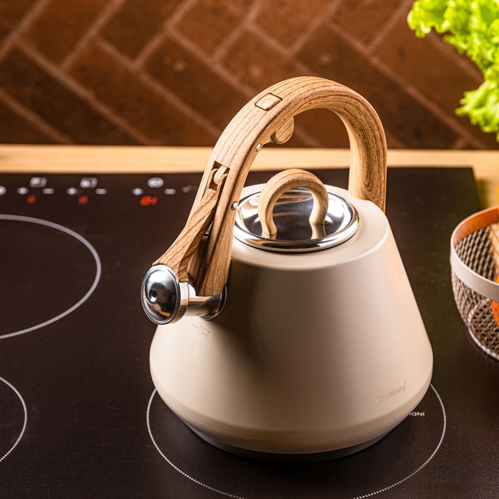 Класичний сталевий чайник Klausberg, 2,5 л, бежевий