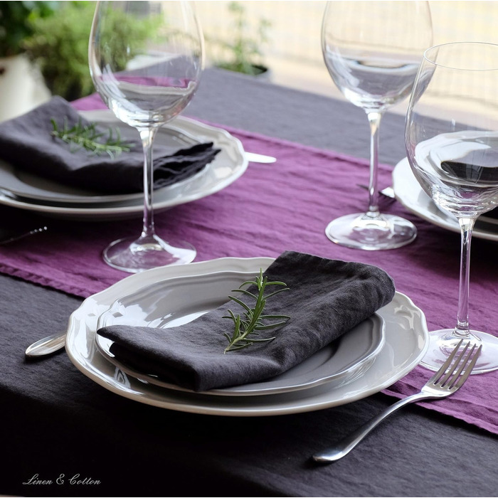 Linen & Cotton 4 x Cloth Napkins - Fabric Napkins, Linen Napkins, Solid Color, Nordic - 100% Linen, Black (42 x 42cm) Rectangular for Home, Kitchen, Dining Room, Cafe, Restaurant, Hotel, Catering, Party, Decoration