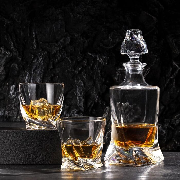 Набір для віскі та лікеру в подарунковій коробці: декантирувальник, 2 келихи, 750 мл. Ідеальний подарунок для чоловіків та жінок