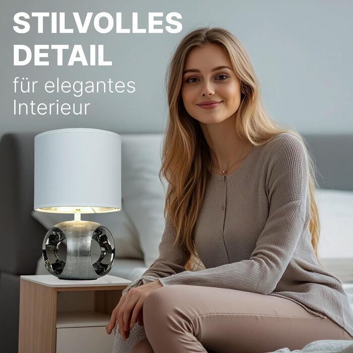 ARTE LAMP Poppy - LED настільна лампа з кабелем, хром/біла. Настільна лампа з білим текстильним абажуром для вітальні та спальні (золота)