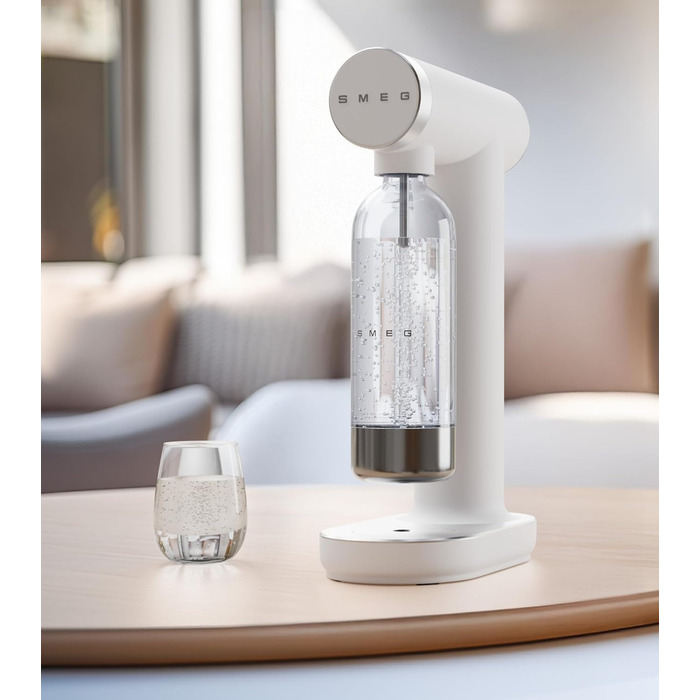 Smeg SKC01BLM Содовий апарат з регулятором газування, 800 мл, матово-чорний