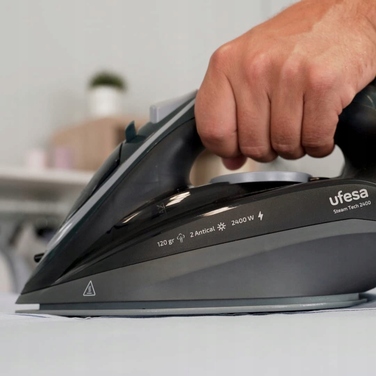 Парова праска Ufesa Argon 3000W