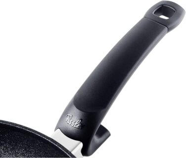 Сковорода Fissler Adamant Comfort 32 см, алюмінієва, антипригарна, індукція, стійка до подряпин