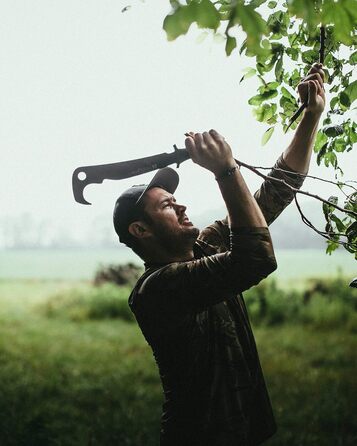 Hooyman Saws Hook 'Em Machete