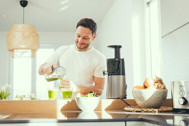 Електрична повільна соковижималка Severin для овочів та фруктів, Slow Juicer, 1.0 л