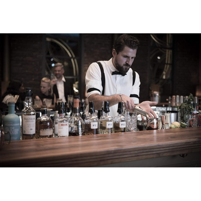 Набір для коктейлів Buddy's Bar Moscow Mule: 2 мідні келихи 500 мл, мірний стакан 5 cl, барна ложка 27 см, прес для лайма, подарункова коробка, харчова мідь, 4 предмети