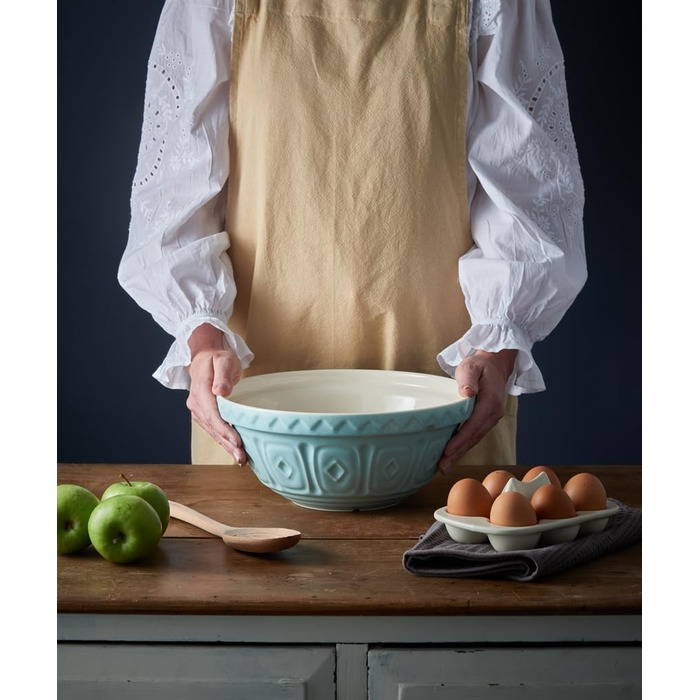 Mason Cash Stoneware Mixing Bowl 26 cm, Light Blue, 2.7 L, Dough Bowl for Bread Dough, Cake Dough or Pizza Dough, made of high-quality, chip-resistant stoneware, large dough bowl