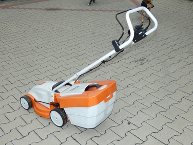 Електрична газонокосарка Stihl RME 235, 1200 Вт, 30 л