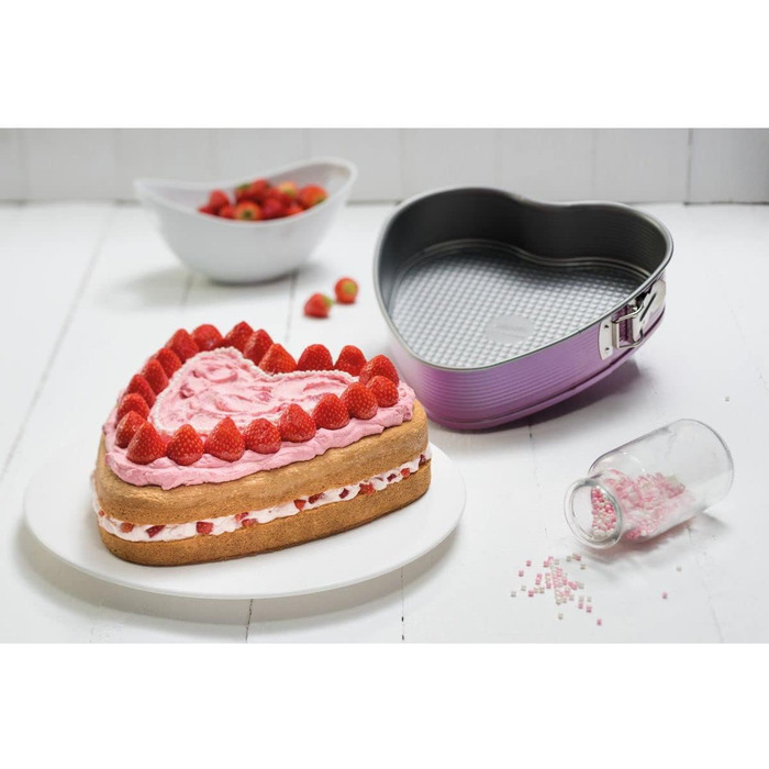 Форма для випічки Zenker Herzspringform серцем, рожева, з антипригарним покриттям, 1 шт.