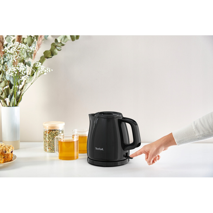 Електричний чайник Tefal KO153810, 2400 Вт, 0,8 л, чорний