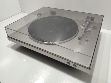 Вініловий програвач Denon DP-300F, сріблястий