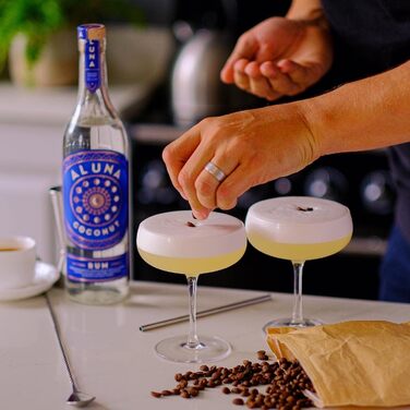 Vemacity Elegant Espresso Martini Glasses 4-Piece Set | Handcrafted Cocktail Glasses Set | Ideal Champagne Bowls and Champagne Glasses | Elegant Coupe for Margaritas & Cocktails | Martini Glasses